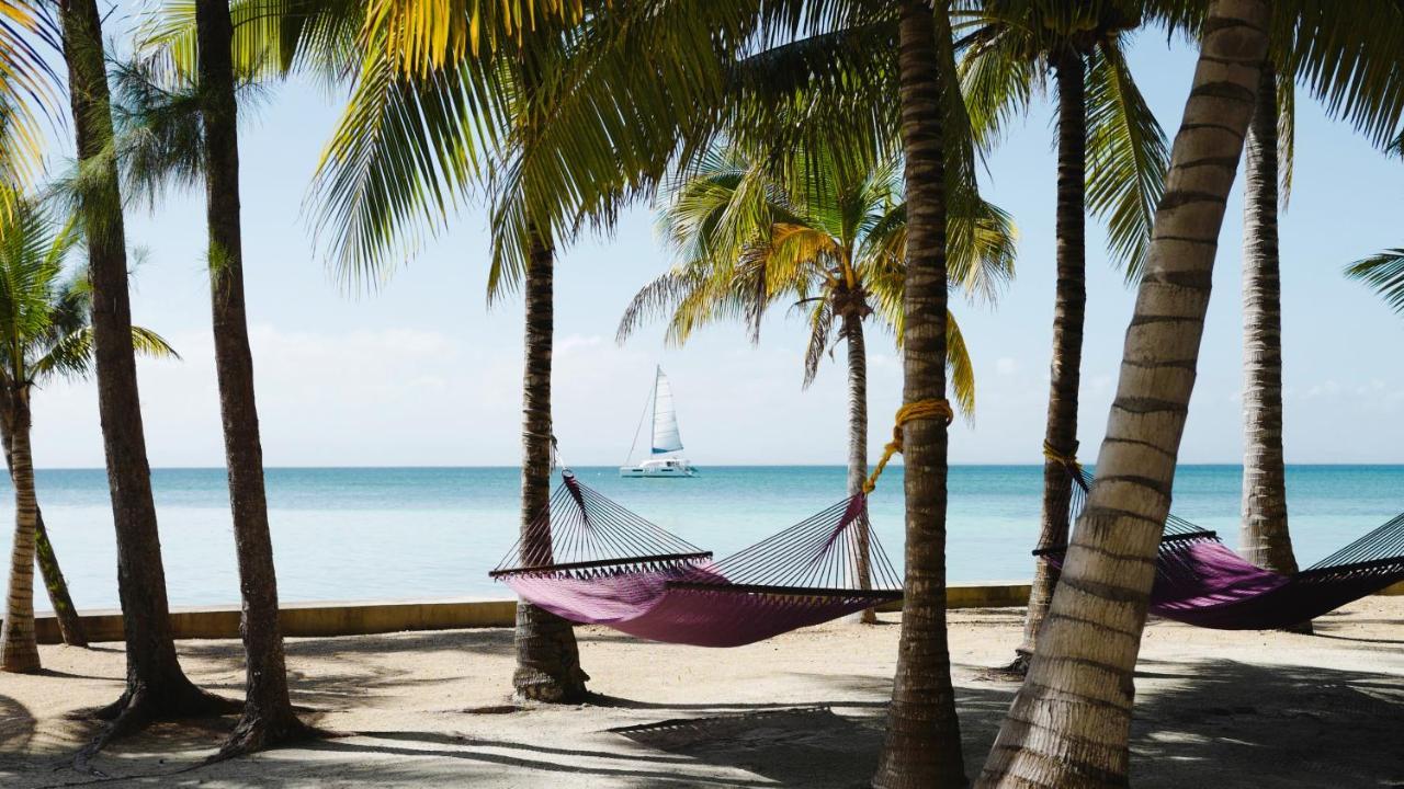 Thatch Caye Resort A Muy'Ono Resort Hopkins Exterior photo